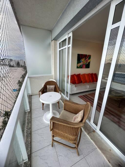 Hermoso dpto con vista frontal al Mar Pitangueiras Guarujá Exterior foto